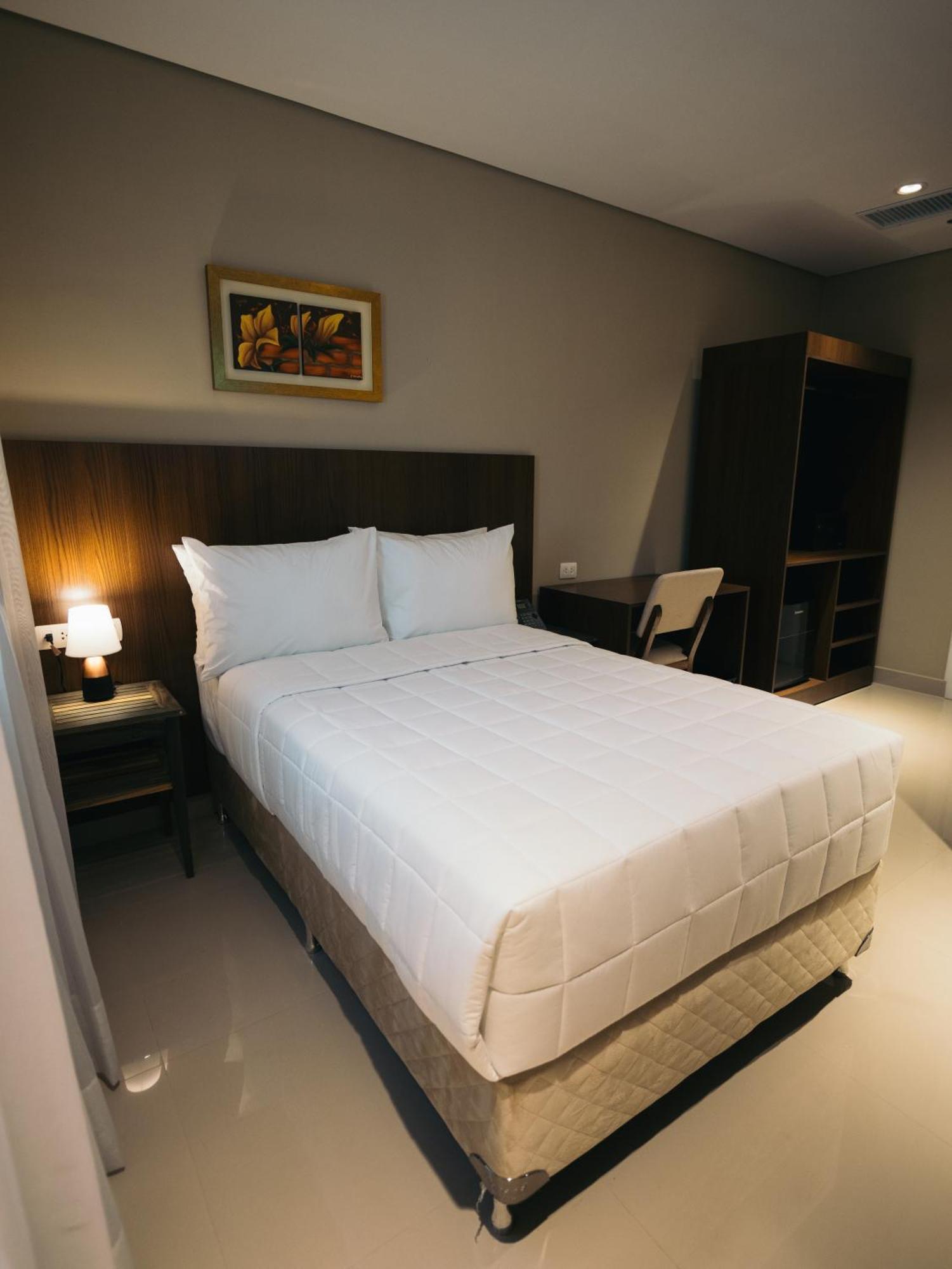 אסונסיון Zielo Hotel מראה חיצוני תמונה