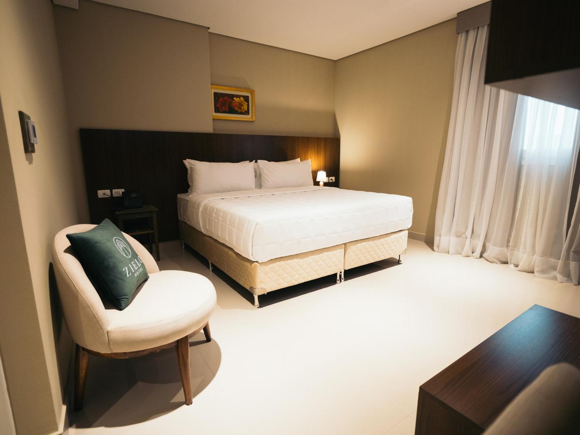 אסונסיון Zielo Hotel מראה חיצוני תמונה